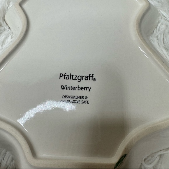 Pfaltzgraff Winterberry Hope Christmas Tree Plate Candy Dish Collectible Decor - Picture 5 of 6